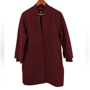 LINE THE LABEL Wool Blend Coat Maroon Size Medium Snap Button Classic Neutral